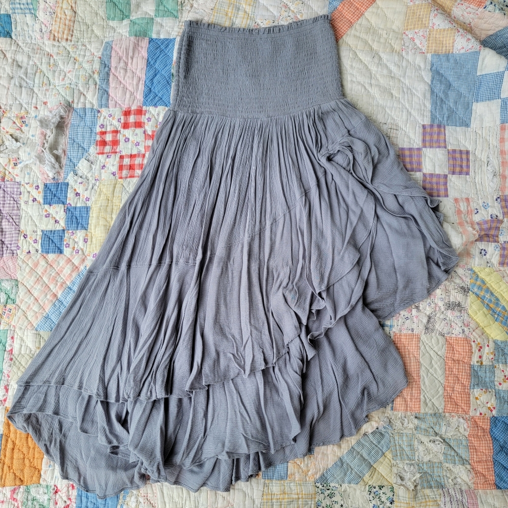 Gorgeous asymmetrical Free People skirt size XS